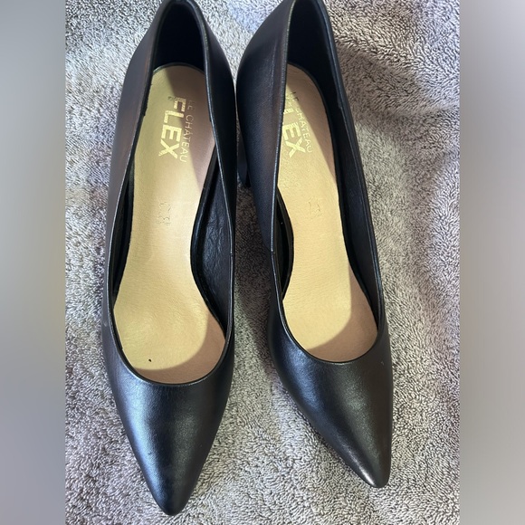 Black Leather Heels- never worn - Picture 2 of 3